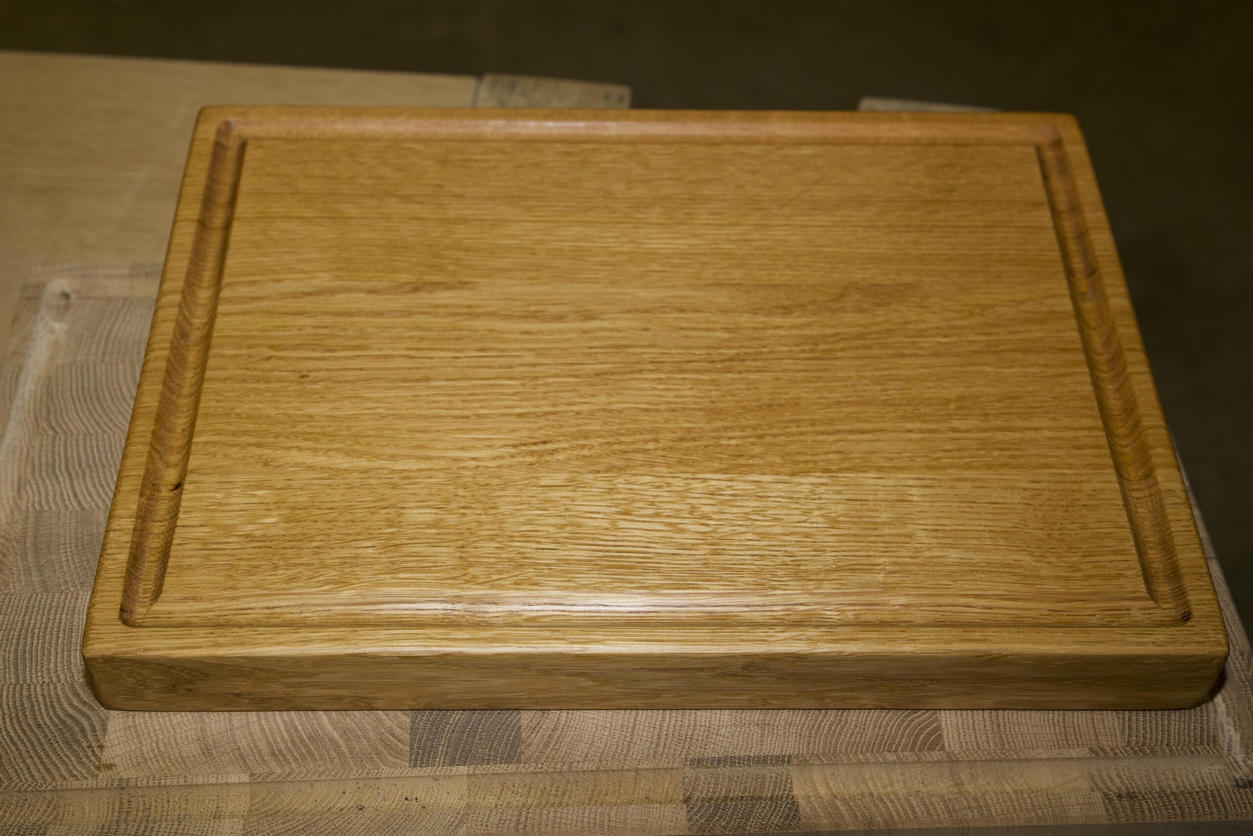 Holzschneidebrett